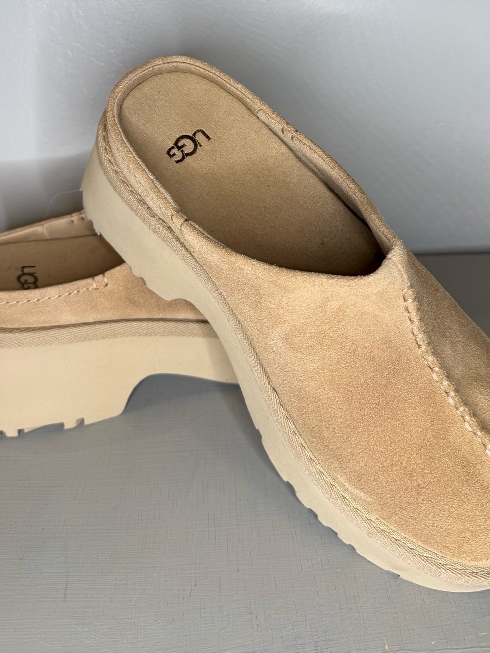 UGG Women's Newer Heights Tan Platform Clog
